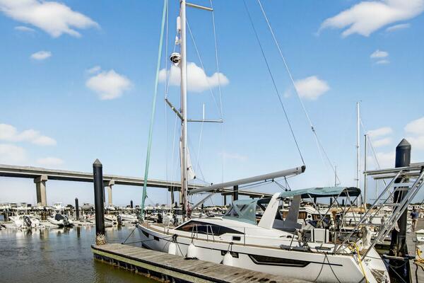 Off The Grid 42ft Southerly Yacht For Sale