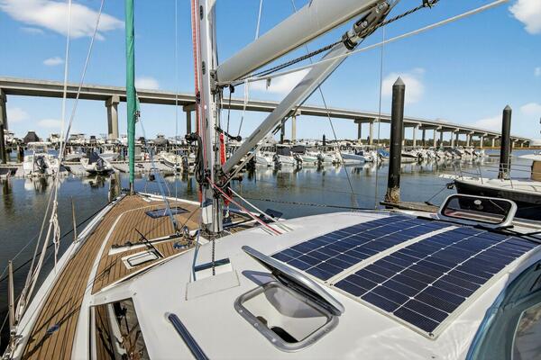 Off The Grid 42ft Southerly Yacht For Sale