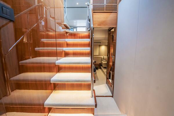 Endeavor 57ft Princess Yacht For Sale