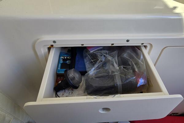 Horse Play 27ft Boston Whaler Yacht For Sale