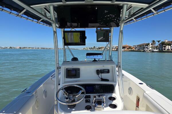 Horse Play 27ft Boston Whaler Yacht For Sale