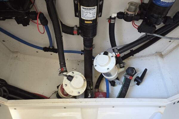 Horse Play 27ft Boston Whaler Yacht For Sale