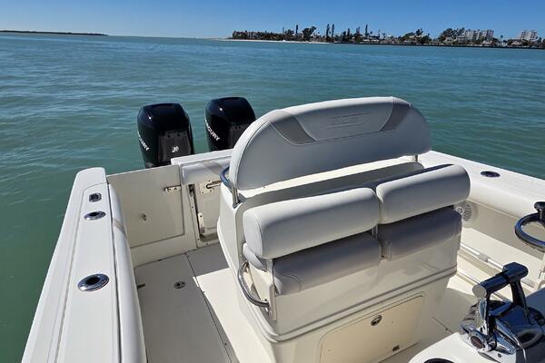 Horse Play 27ft Boston Whaler Yacht For Sale