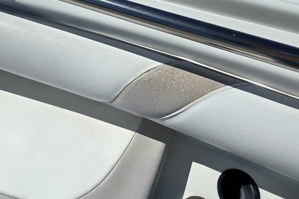 Horse Play 27ft Boston Whaler Yacht For Sale