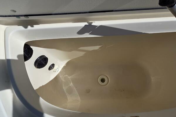 Horse Play 27ft Boston Whaler Yacht For Sale