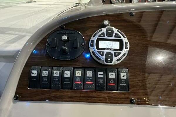 BELLA VITA 35ft Chaparral Yacht For Sale