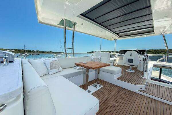 Beneteau Swift Trawler 54 Yacht For Sale