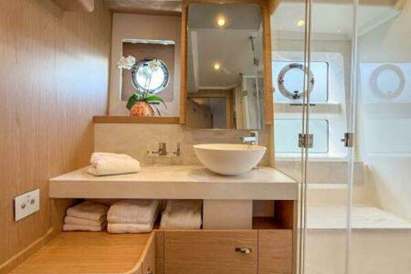 Beneteau Swift Trawler 54 Yacht For Sale