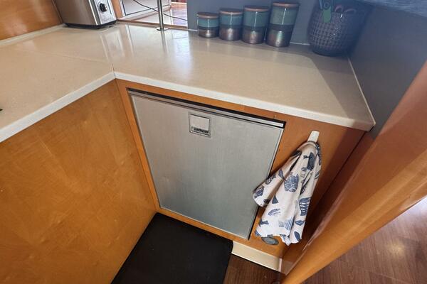 Dream Catcher 46ft Fountaine Pajot Yacht For Sale