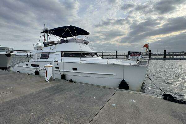 Fountaine Pajot Cumberland 46 Yacht For Sale