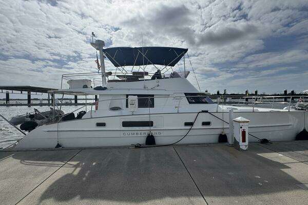 2009 Fountaine Pajot 46