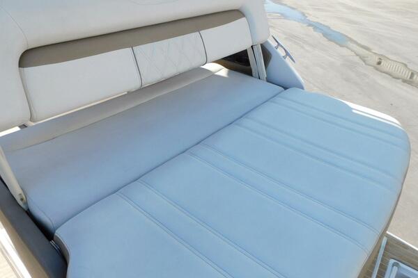 Livin on a Prayer 28ft Regal Yacht For Sale