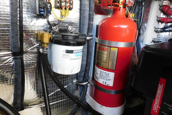 Livin on a Prayer 28ft Regal Yacht For Sale