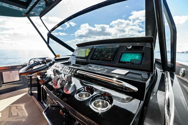 La Dona 50ft Pardo Yachts Yacht For Sale