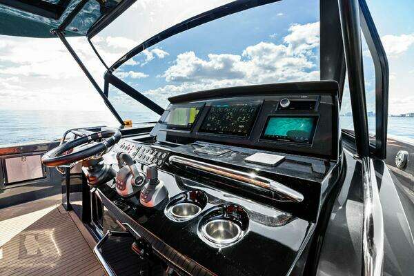 Pardo Yachts Cruiser Yacht For Sale