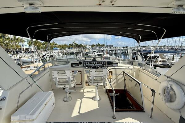 MOONLIGHT MIST 50ft Chris Craft Yacht For Sale