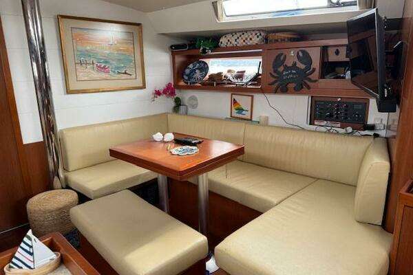 Beneteau 45 Yacht For Sale