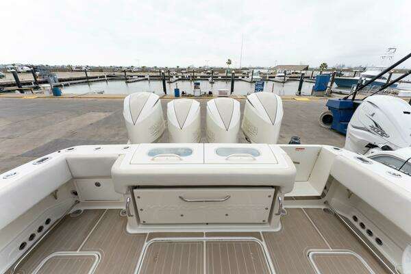 Hydra-Sports 4200 Siesta Yacht For Sale