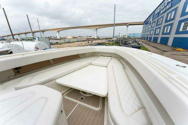 Hydra-Sports 4200 Siesta Yacht For Sale