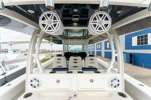 Hydra-Sports 4200 Siesta Yacht For Sale