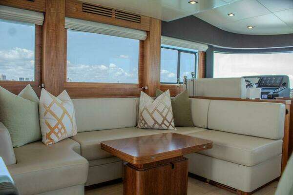 Sirena 58 Fly Yacht For Sale