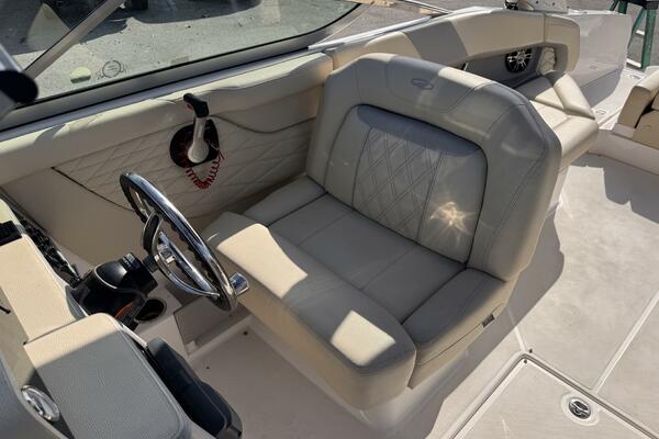 26ft Regal Yacht For Sale