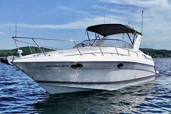 Floating Options 32ft Regal Yacht For Sale