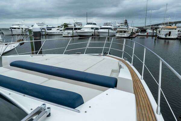 Azimut 55S Lithium Yacht For Sale