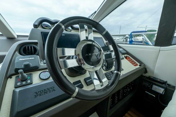 TREASUREX 58ft Azimut Yacht For Sale