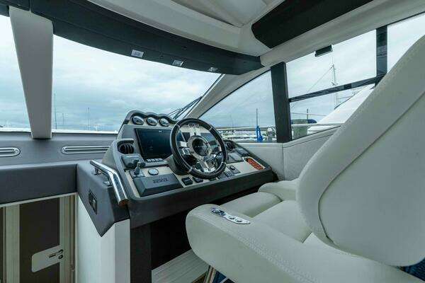 Azimut 55S Lithium Yacht For Sale