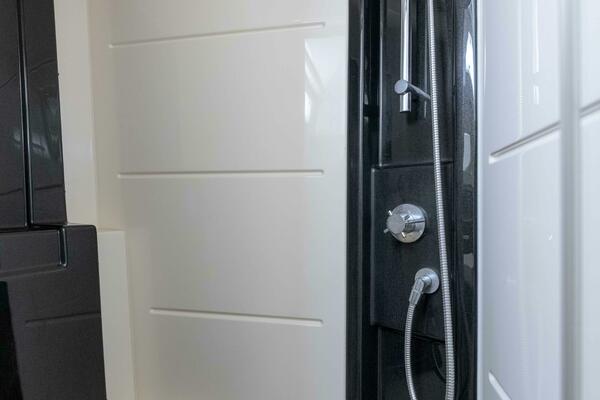 TREASUREX 58ft Azimut Yacht For Sale