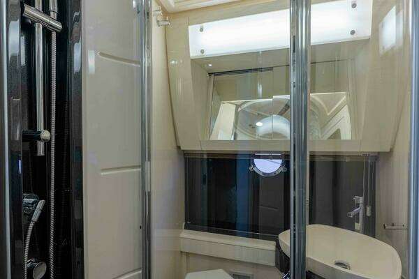 Azimut 55S Lithium Yacht For Sale