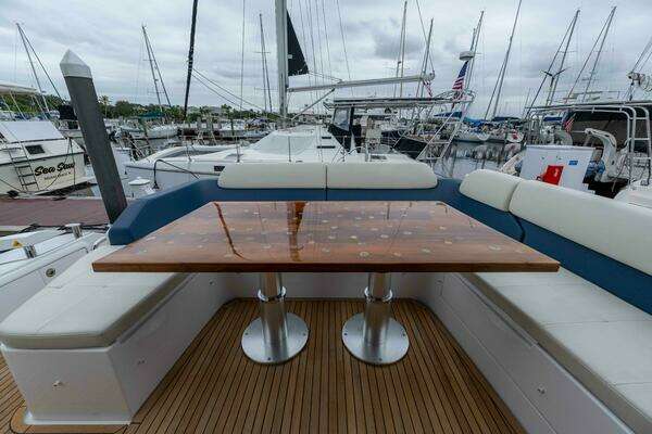 Azimut 55S Lithium Yacht For Sale