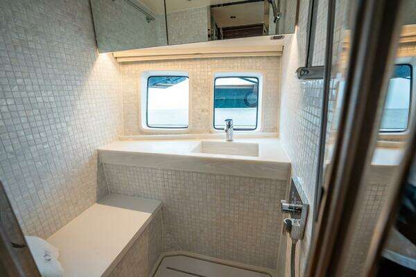 Zeelander Z5 Yacht For Sale