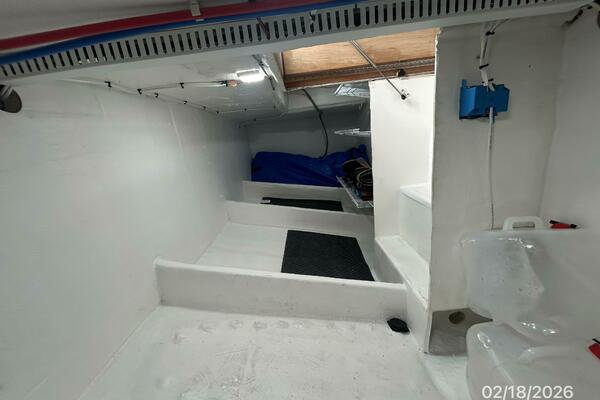 37' Great Harbour commissary port