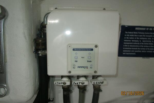 37' Great Harbour oil change system