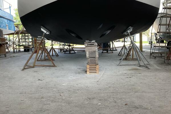 37' Great Harbour hauled out2