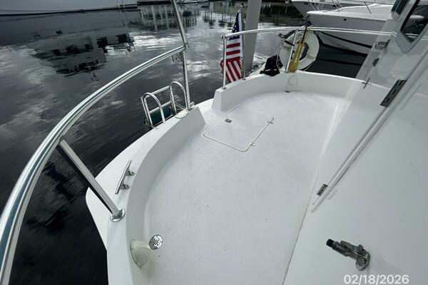 37' Great Harbour aftdeck2