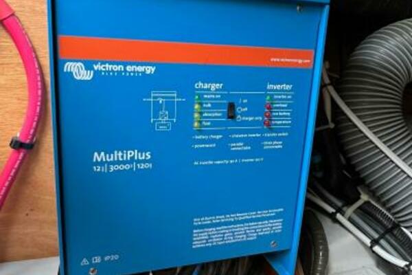 Irie Life 34ft Beneteau Yacht For Sale