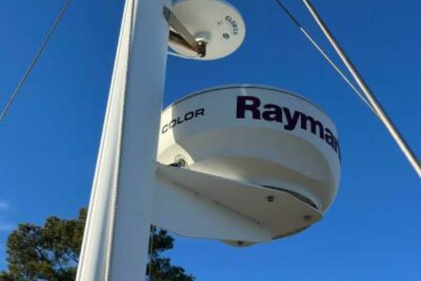 Irie Life 34ft Beneteau Yacht For Sale