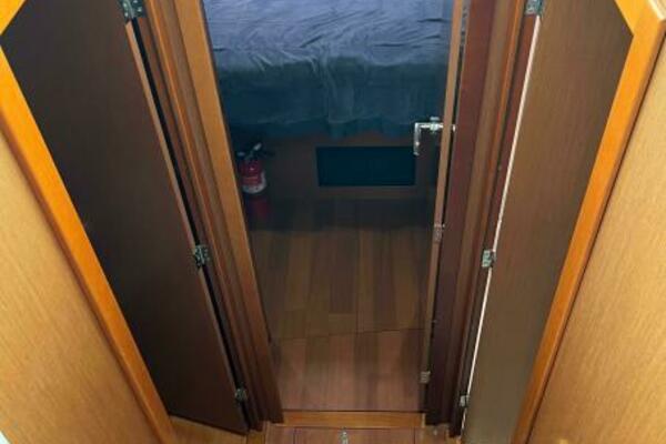 Irie Life 34ft Beneteau Yacht For Sale