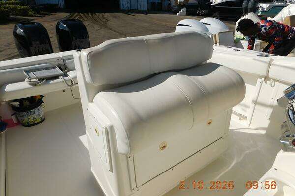 Photo of the 2006 Triton 2895 CC "SALTY NOLE "