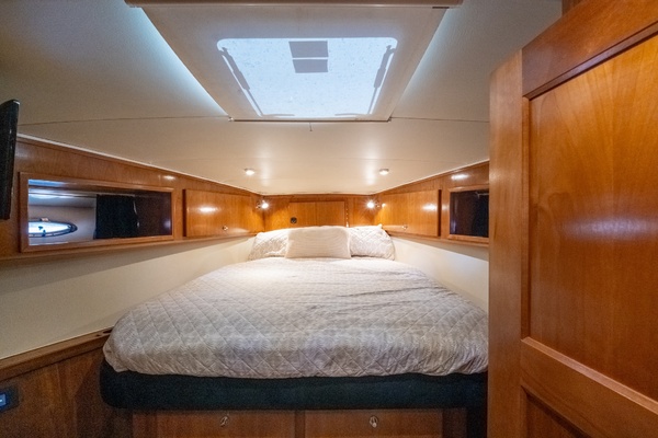 Knot 2 Late 57ft Navigator Yacht For Sale