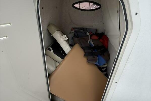 23ft NauticStar Yacht For Sale