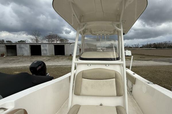 23ft NauticStar Yacht For Sale