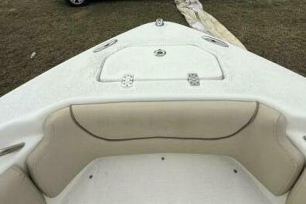 23ft NauticStar Yacht For Sale