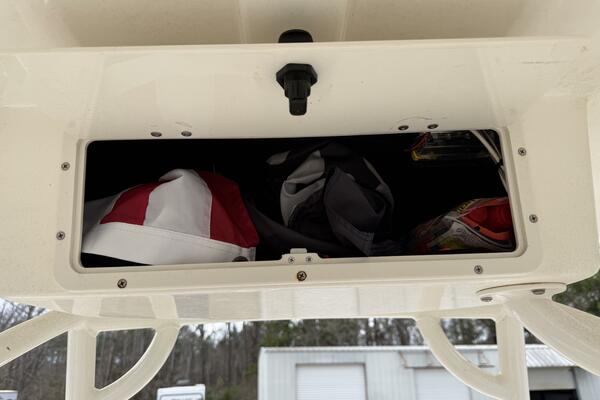 23ft NauticStar Yacht For Sale