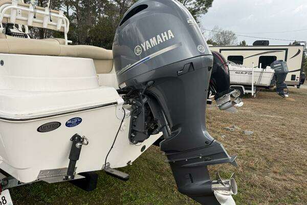 Photo of the 2022 NauticStar 2302 Legacy