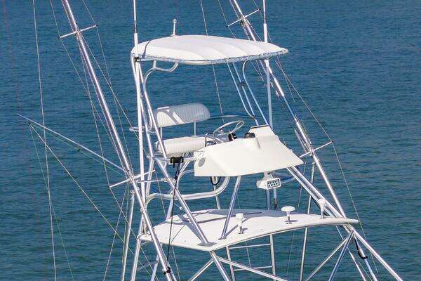 Custom Carolina 40 Layton Express Yacht For Sale