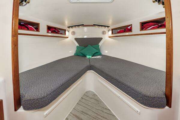 Custom Carolina 40 Layton Express Yacht For Sale